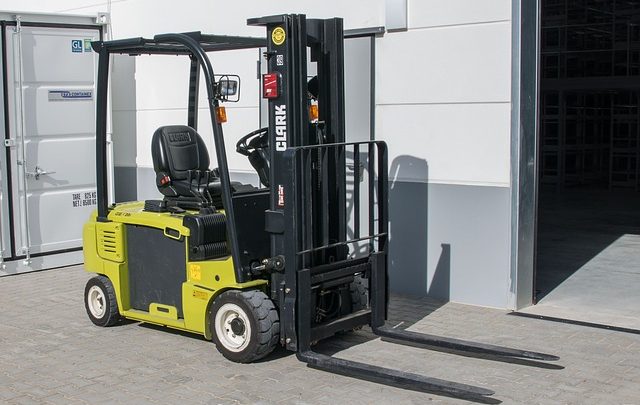Come formarsi come conducente per carrelli elevatori?