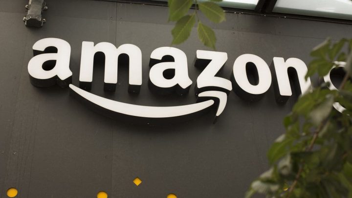 Come arriva un pacco Amazon dal magazzino alla porta di casa