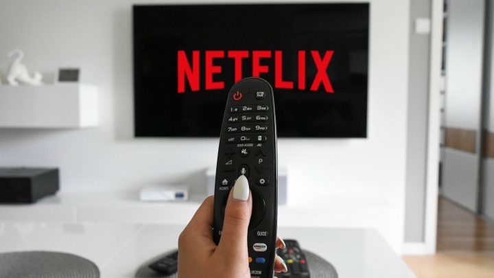 Netflix, il titolo scende in borsa dopo la chiusura